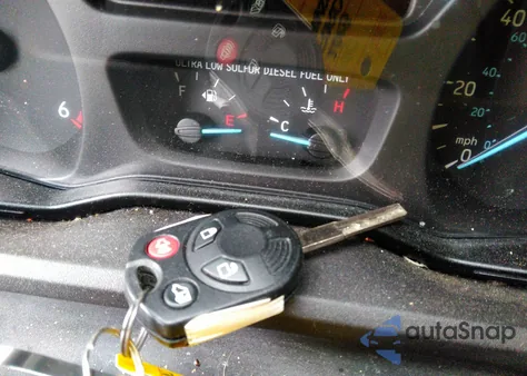 2018 Ford Transit-350 из США, поврежденный, VIN 1FTBF4XV3JKA67228